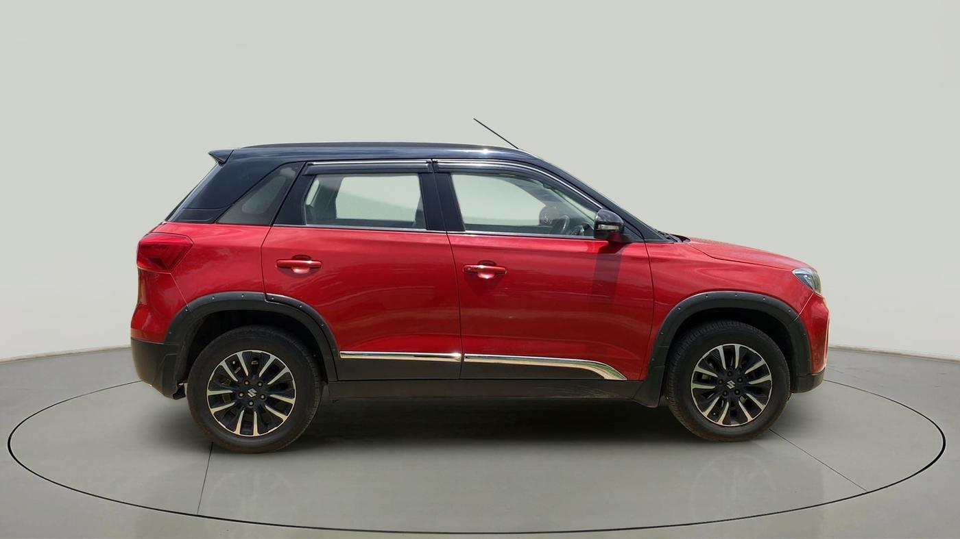 2021 Maruti Vitara Brezza ZXI PLUS AT DUAL TONE SHVS, Petrol, Automatic, 68,282 km, Right Side View