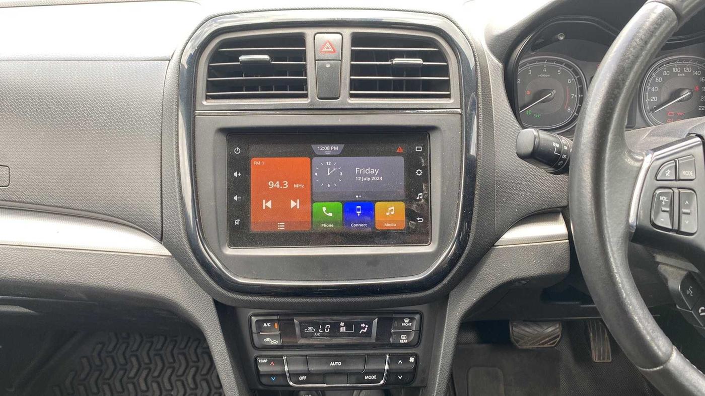 2021 Maruti Vitara Brezza ZXI PLUS AT DUAL TONE SHVS, Petrol, Automatic, 68,282 km, Air Conditioner