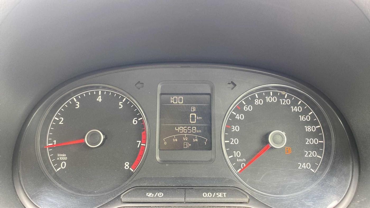 2017 Volkswagen Ameo HIGHLINE1.2L PLUS 16 ALLOY, Petrol, Manual, 49,624 km, Odometer Image