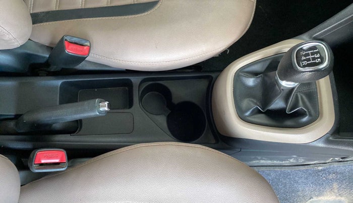 2015 Hyundai Grand i10 SPORTZ 1.2 KAPPA VTVT, Petrol, Manual, 46,287 km, Gear Lever