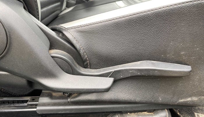 2019 Maruti Baleno ZETA PETROL 1.2, Petrol, Manual, 31,968 km, Driver Side Adjustment Panel