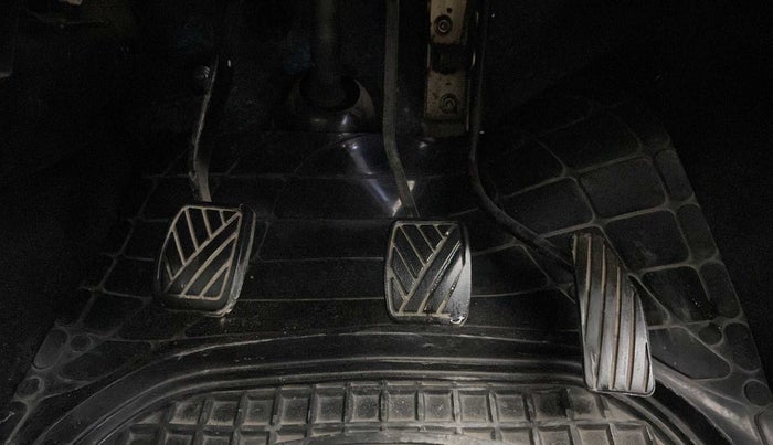 2018 Maruti Wagon R 1.0 LXI CNG, CNG, Manual, 91,668 km, Pedals