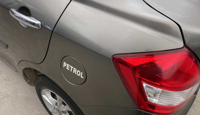 2015 Maruti Swift Dzire VXI, Petrol, Manual, 32,721 km, Left quarter panel - Slightly dented