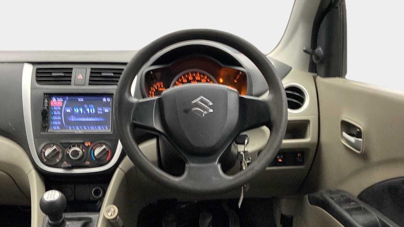 2017 Maruti Celerio VXI CNG, CNG, Manual, 1,16,413 km, Steering Wheel Close Up