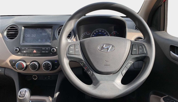 2017 Hyundai Grand i10 SPORTZ (O) 1.2 KAPPA VTVT, Petrol, Manual, 34,512 km, Steering Wheel Close Up