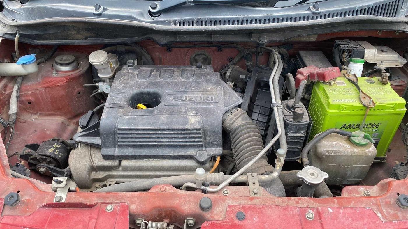 2018 Maruti Wagon R 1.0 VXI AMT, Petrol, Automatic, 99,726 km, Open Bonet