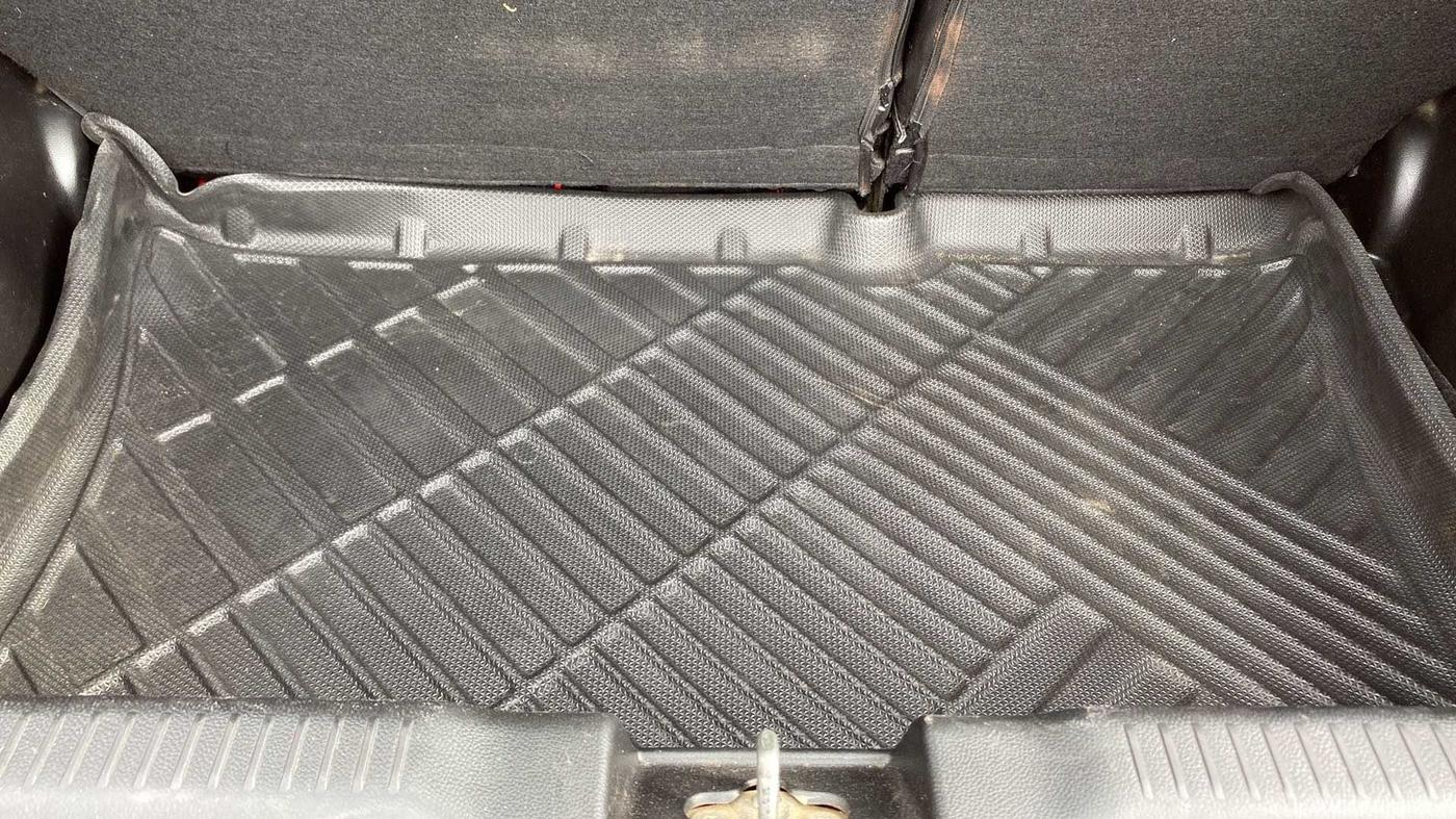 2021 Maruti Swift ZXI, CNG, Manual, 62,189 km, Boot Inside