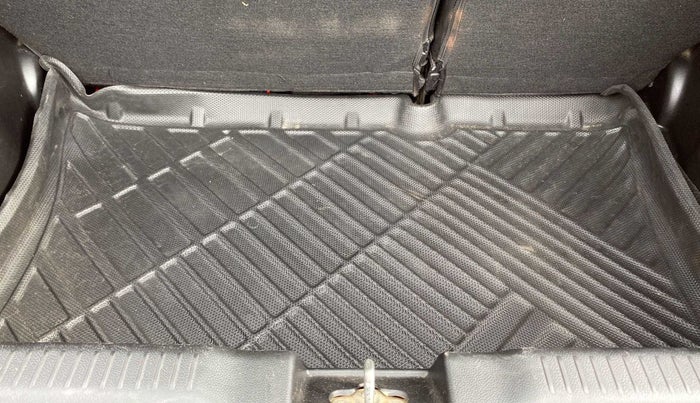 2021 Maruti Swift ZXI, Petrol, Manual, 62,189 km, Boot Inside