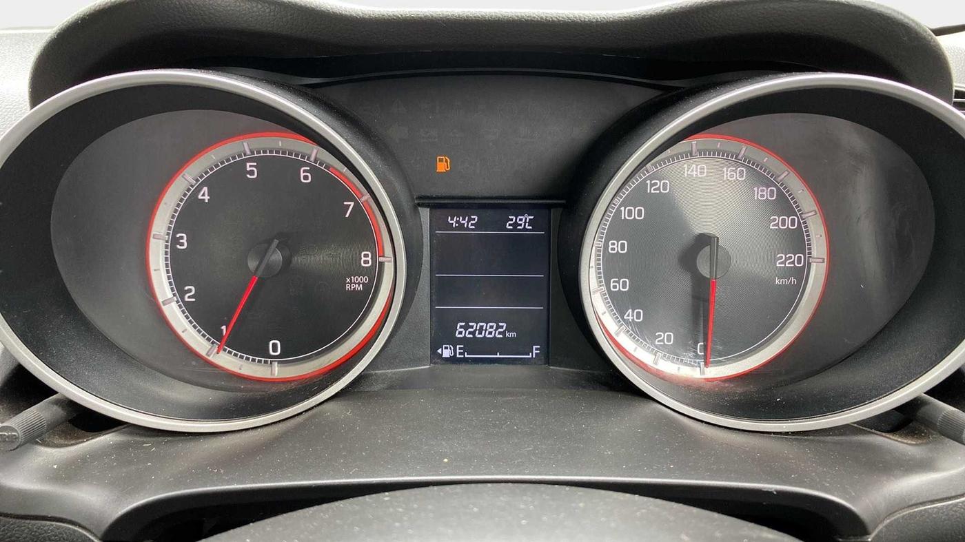 2021 Maruti Swift ZXI, CNG, Manual, 62,189 km, Odometer Image