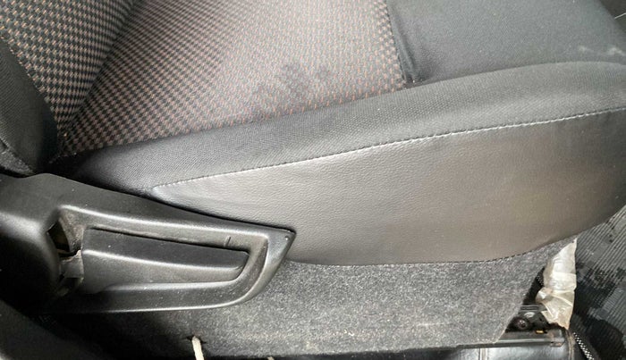 2020 Maruti S PRESSO VXI+, Petrol, Manual, 27,046 km, Driver Side Adjustment Panel