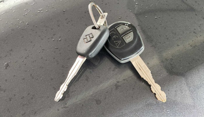 2020 Maruti S PRESSO VXI+, Petrol, Manual, 27,046 km, Key Close Up