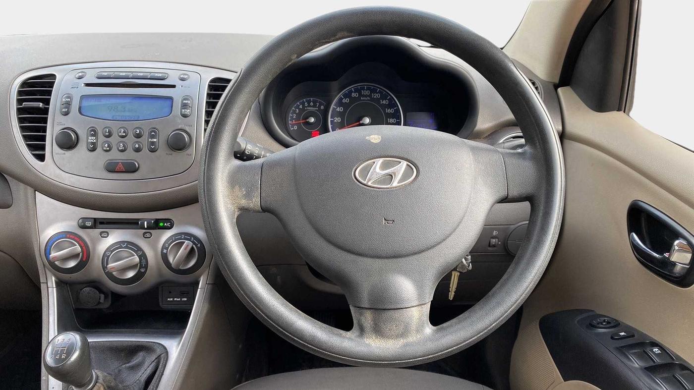 2013 Hyundai i10 SPORTZ 1.2, Petrol, Manual, 55,303 km, Steering Wheel Close Up