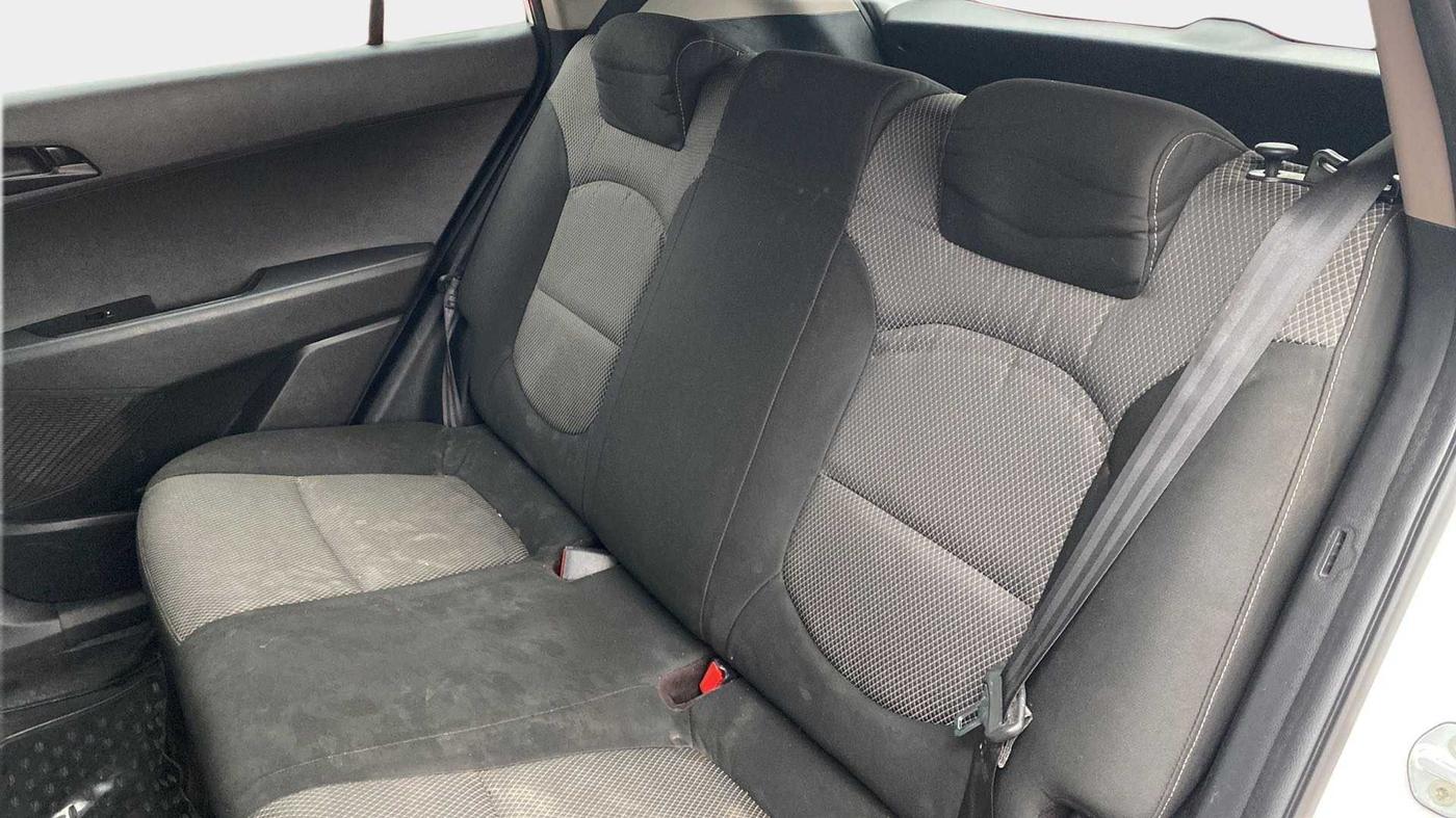 2016 Hyundai Creta E PLUS 1.6 PETROL, Petrol, Manual, 70,876 km, Right Side Rear Door Cabin