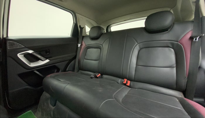 2019 Tata Harrier XM 2.0L Kryotec, Diesel, Manual, 59,951 km, Right Side Rear Door Cabin