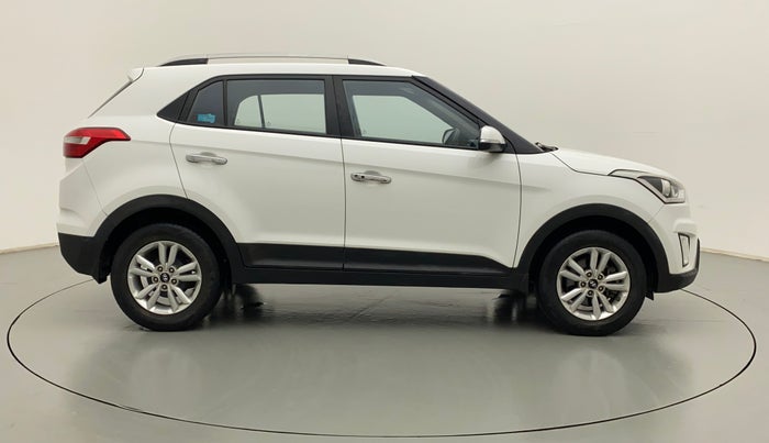 2016 Hyundai Creta SX PLUS 1.6 PETROL, Petrol, Manual, 33,387 km, Right Side View