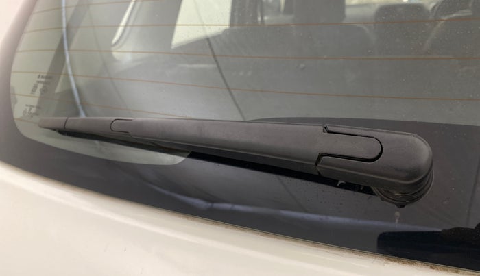 2018 Maruti Vitara Brezza ZDI, Diesel, Manual, 52,629 km, Rear Wiper