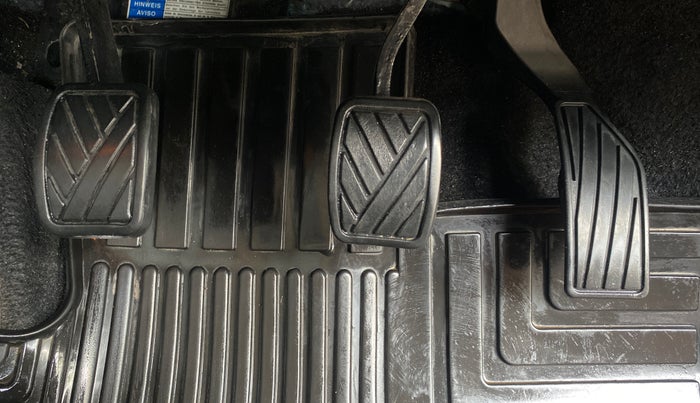 2018 Maruti Vitara Brezza ZDI, Diesel, Manual, 52,629 km, Pedals