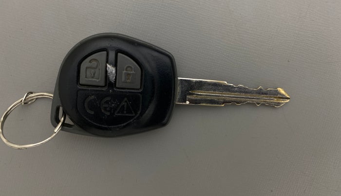 2018 Maruti Vitara Brezza ZDI, Diesel, Manual, 52,629 km, Key Close Up