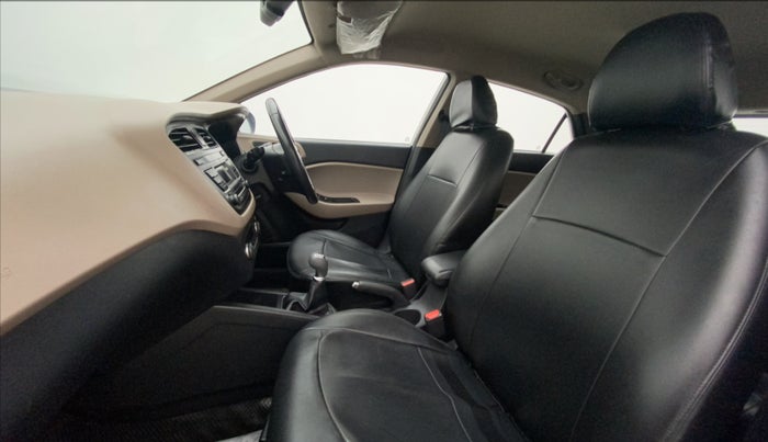 2016 Hyundai Elite i20 ASTA 1.2, Petrol, Manual, 75,036 km, Right Side Front Door Cabin