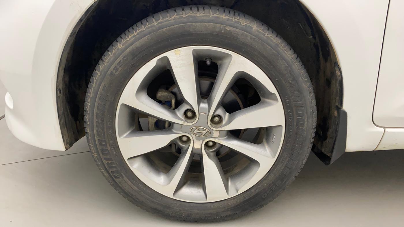 2016 Hyundai Elite i20 ASTA 1.2, Petrol, Manual, 75,036 km, Left Front Wheel