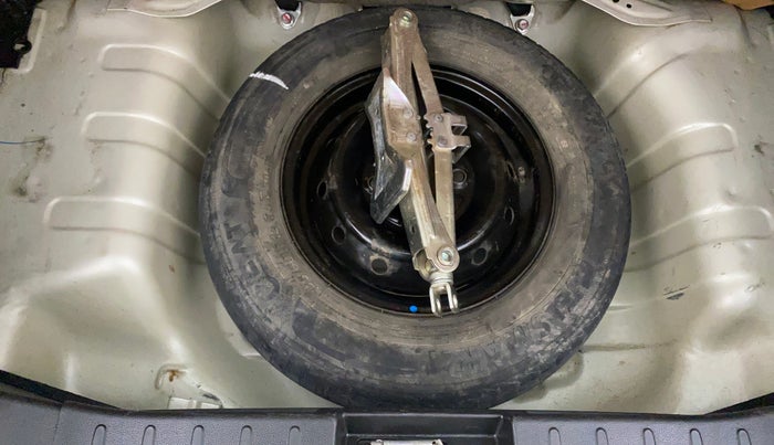 2019 Maruti Alto LXI, Petrol, Manual, 43,637 km, Spare Tyre