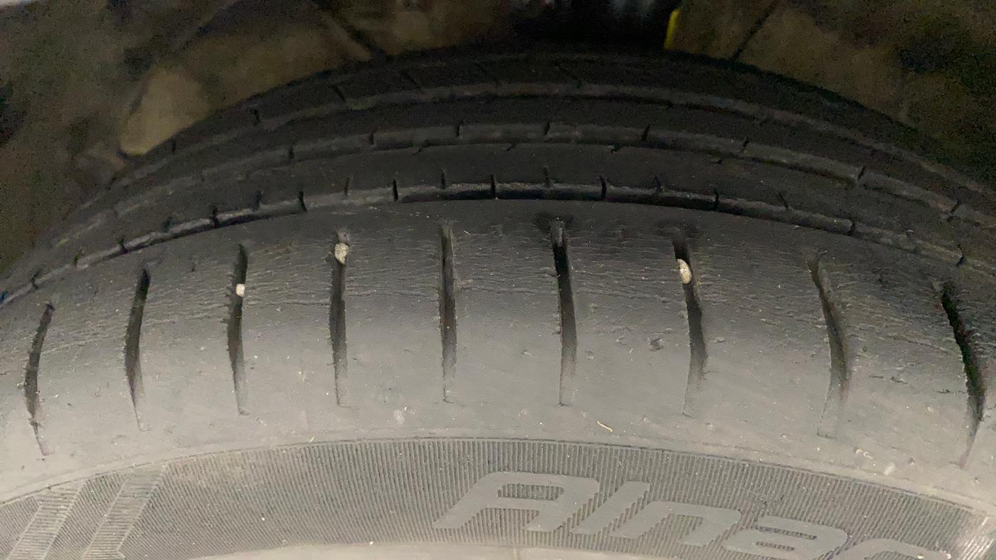 2017 Maruti Baleno ZETA CVT PETROL 1.2, Petrol, Automatic, 44,695 km, Left Front Tyre Tread