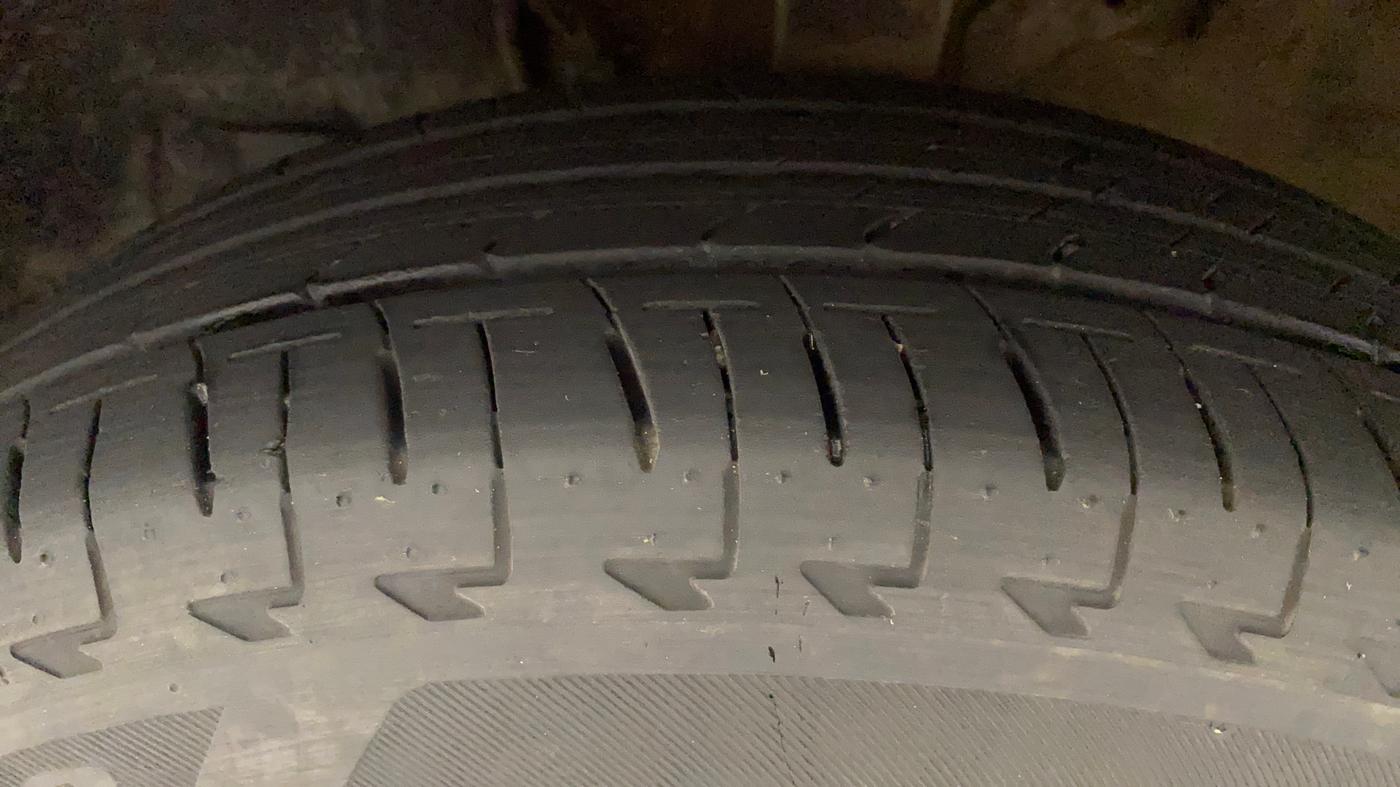 2022 Maruti Celerio ZXI, Petrol, Manual, 20,313 km, Left Front Tyre Tread