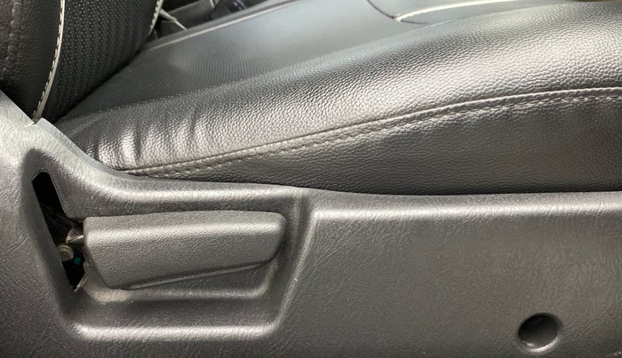 2021 Maruti Alto VXI PLUS, Petrol, Manual, 48,953 km, Driver Side Adjustment Panel