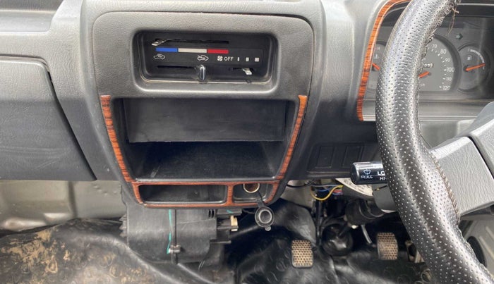 2017 Maruti OMNI E 8 STR, Petrol, Manual, 20,461 km, Air Conditioner