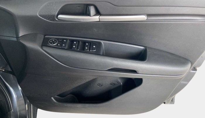 2020 KIA SONET HTK PLUS 1.2, Petrol, Manual, 52,089 km, Driver Side Door Panels Control