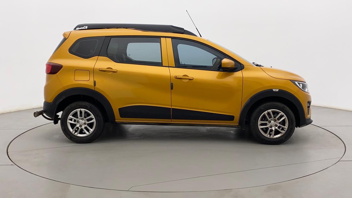 2021 Renault TRIBER RXL AMT, Petrol, Automatic, 12,741 km, Right Side View