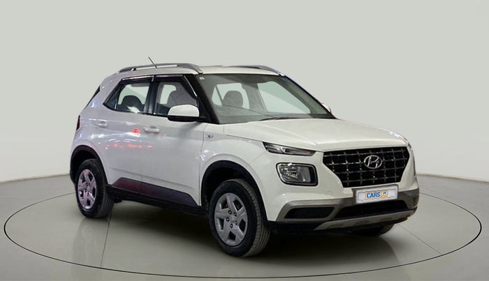 2021 Hyundai VENUE S 1.2, Petrol, Manual, 15,344 km, Right Front Diagonal