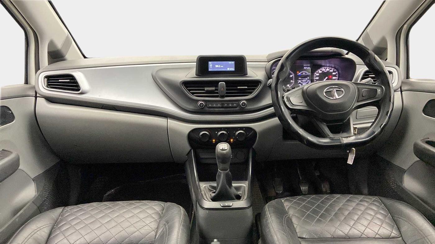2020 Tata ALTROZ XE PETROL, Petrol, Manual, 47,970 km, Dashboard