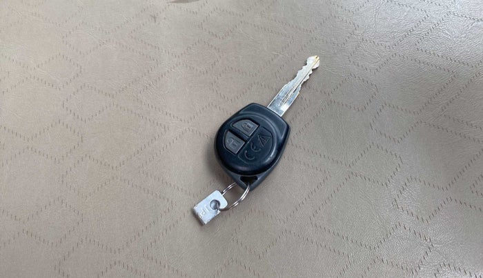 2020 Maruti Ciaz DELTA 1.5 SHVS MT PETROL, Petrol, Manual, 63,935 km, Key Close Up