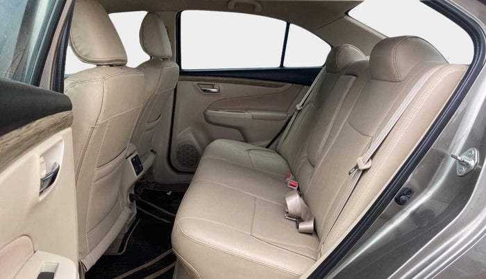 2020 Maruti Ciaz DELTA 1.5 SHVS MT PETROL, Petrol, Manual, 63,935 km, Right Side Rear Door Cabin