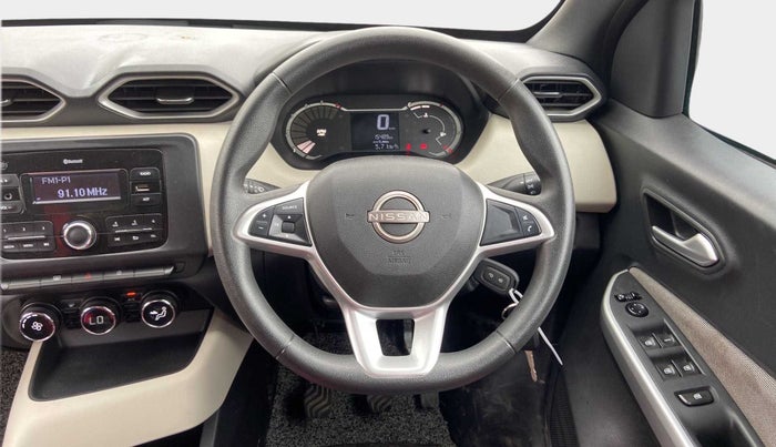 2022 Nissan MAGNITE XL, Petrol, Manual, 15,485 km, Steering Wheel Close Up