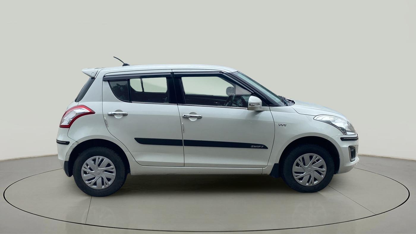 2016 Maruti Swift VXI, Petrol, Manual, 64,800 km, Right Side