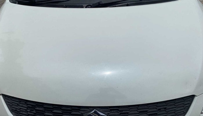 2016 Maruti Swift VXI, Petrol, Manual, 64,800 km, Bonnet (hood) - Slightly dented