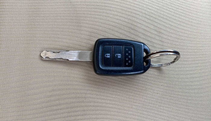 2015 Honda City 1.5L I-VTEC V MT, Petrol, Manual, 79,231 km, Key Close Up