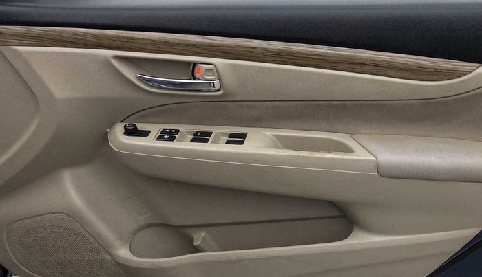 2019 Maruti Ciaz DELTA DIESEL 1.5, Diesel, Manual, 61,329 km, Driver Side Door Panels Control