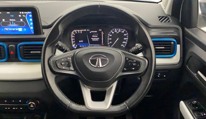 2023 Tata PUNCH CREATIVE  MT, Petrol, Manual, 15,035 km, Steering Wheel Close Up