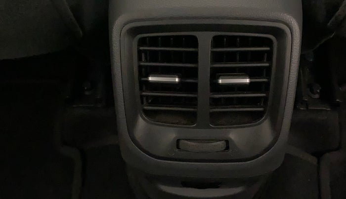 2021 Hyundai GRAND I10 NIOS ASTA AMT 1.2 KAPPA VTVT, Petrol, Automatic, 12,677 km, Rear AC Vents