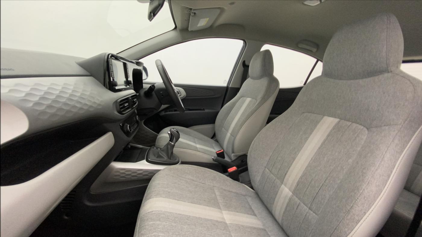 2021 Hyundai GRAND I10 NIOS ASTA AMT 1.2 KAPPA VTVT, Petrol, Automatic, 12,677 km, Right Side Front Door Cabin