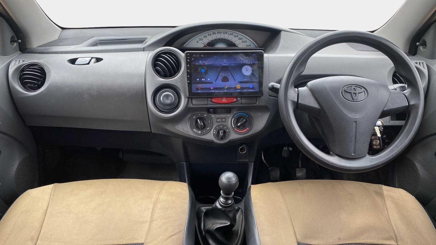 2012 Toyota Etios Liva GD, Diesel, Manual, 1,15,572 km, Dashboard