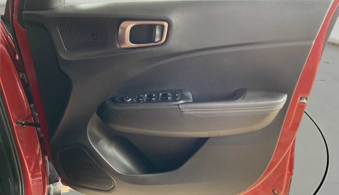 2023 Hyundai VENUE SX 1.2 PETROL DUAL TONE, Petrol, Manual, 2,281 km, Driver Side Door Panels Control