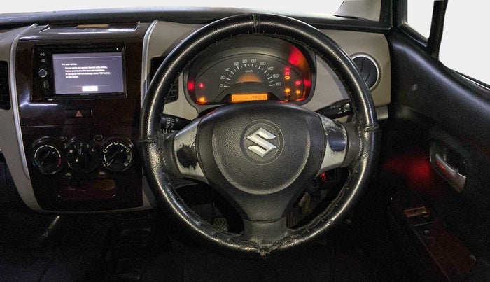 2014 Maruti Wagon R 1.0 LXI CNG, CNG, Manual, 59,921 km, Steering Wheel Close Up