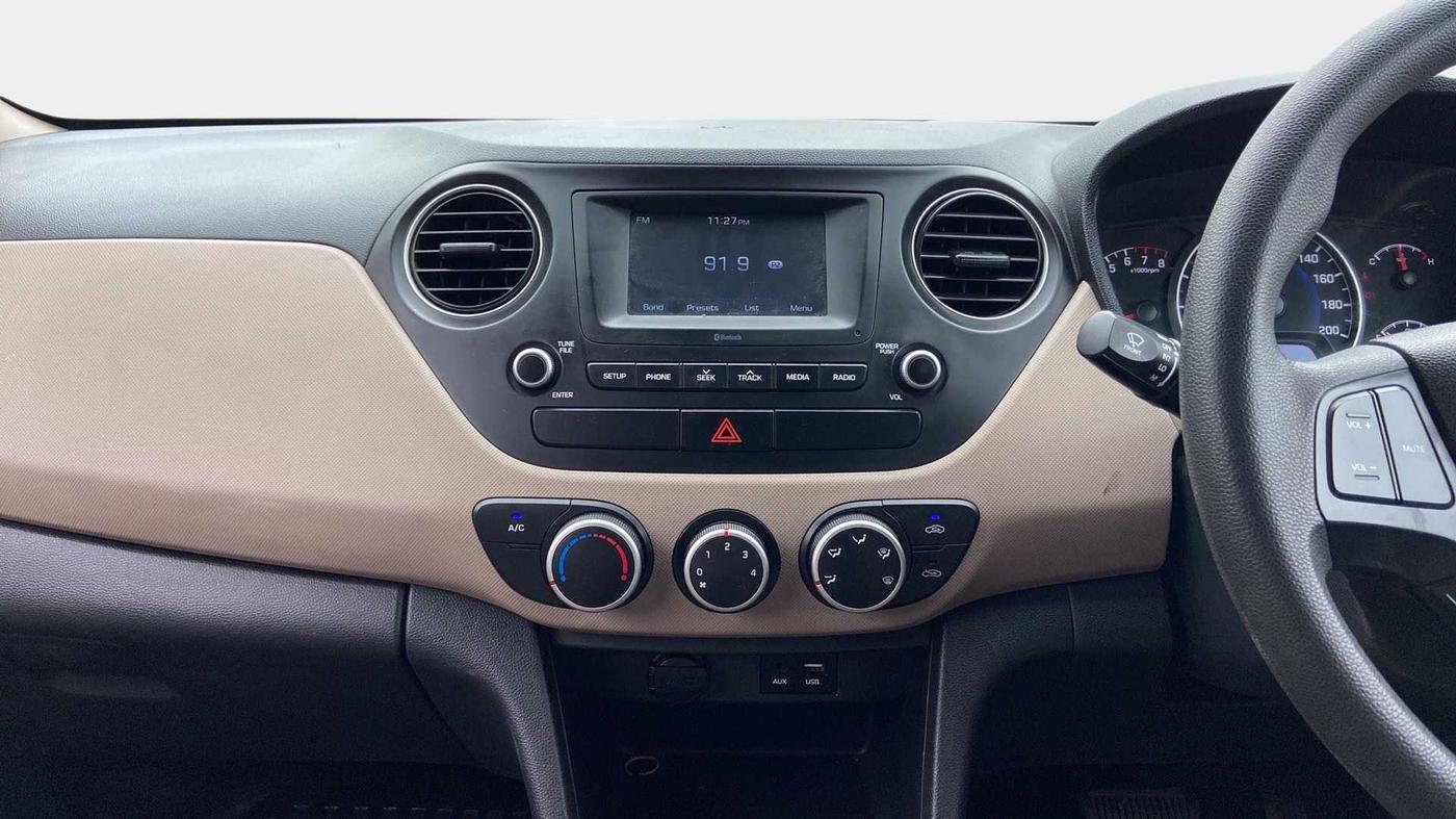 2019 Hyundai Grand i10 MAGNA AT 1.2 KAPPA VTVT, Petrol, Automatic, 40,372 km, Air Conditioner