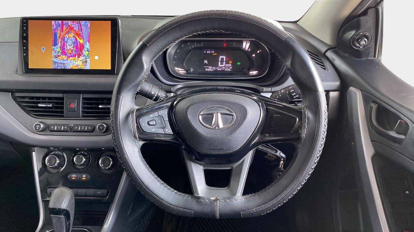 2021 Tata NEXON XMA SUNROOF PETROL, CNG, Automatic, 35,086 km, Steering Wheel Close Up