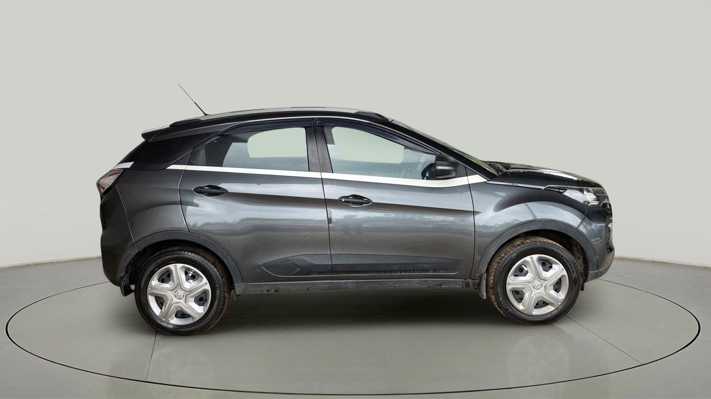 2021 Tata NEXON XMA SUNROOF PETROL, CNG, Automatic, 35,086 km, Right Side View