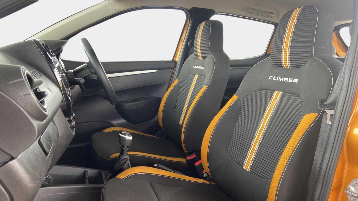 2022 Renault Kwid CLIMBER MT 1.0, Petrol, Manual, 9,421 km, Right Side Front Door Cabin